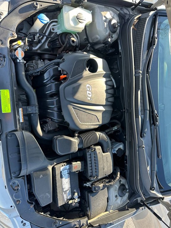 2011 Hyundai Sonata Image 9