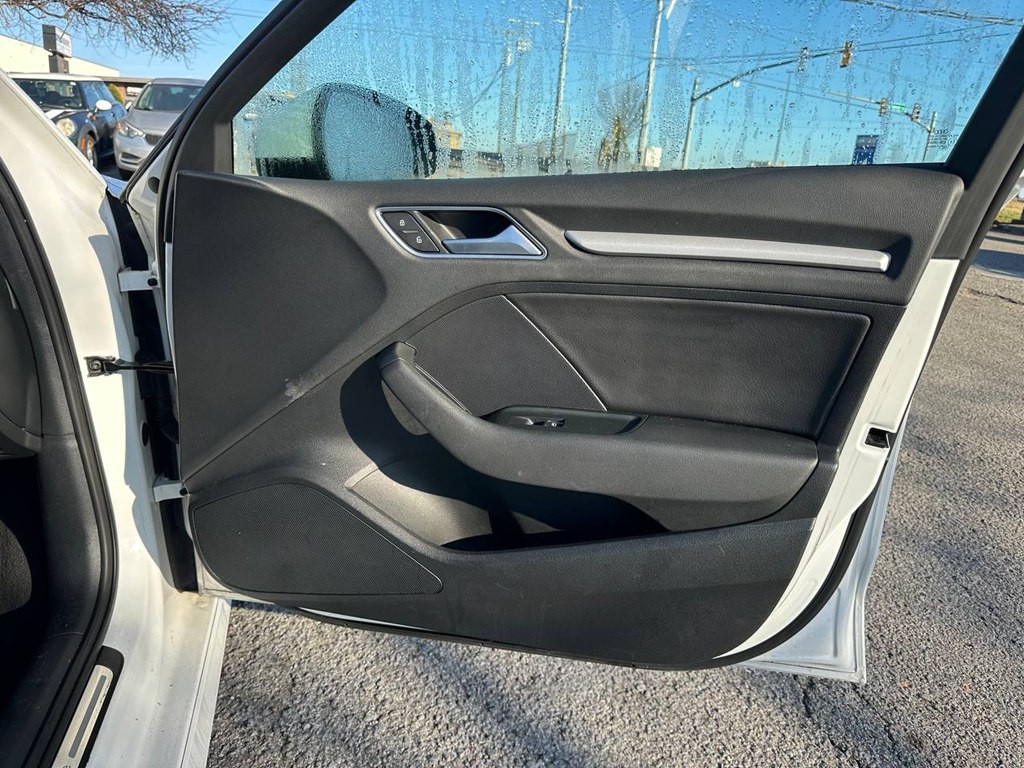 2016 Audi A3 Image 14