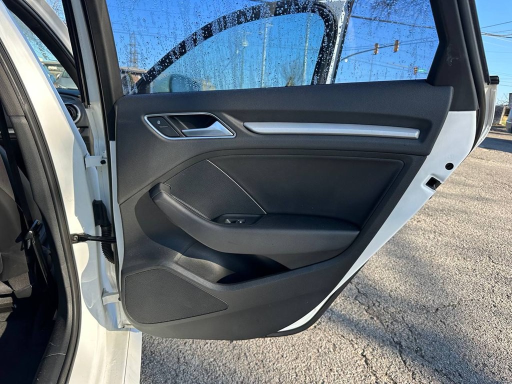 2016 Audi A3 Image 17