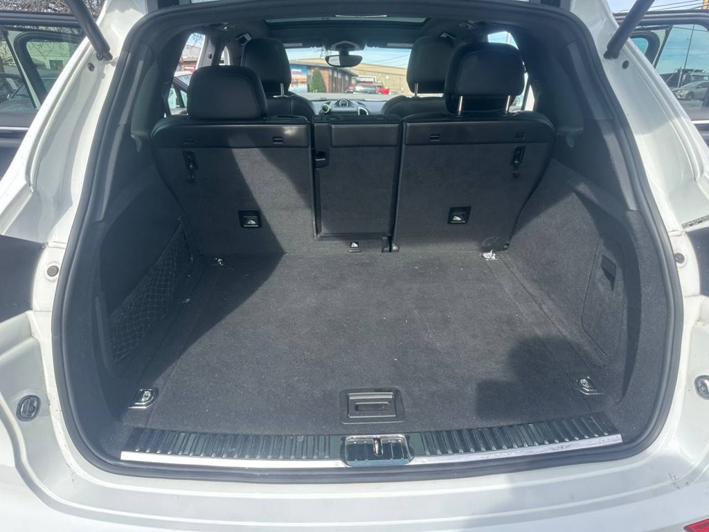 2016 Porsche Cayenne Image 11