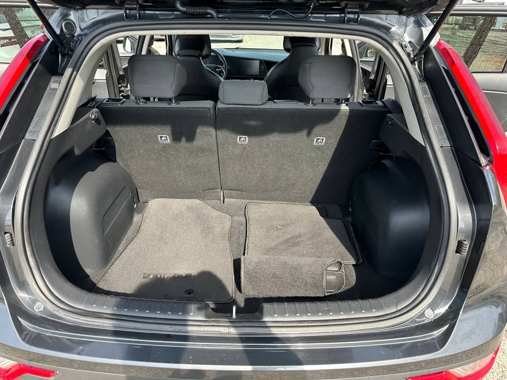 2023 Kia Niro Image 11