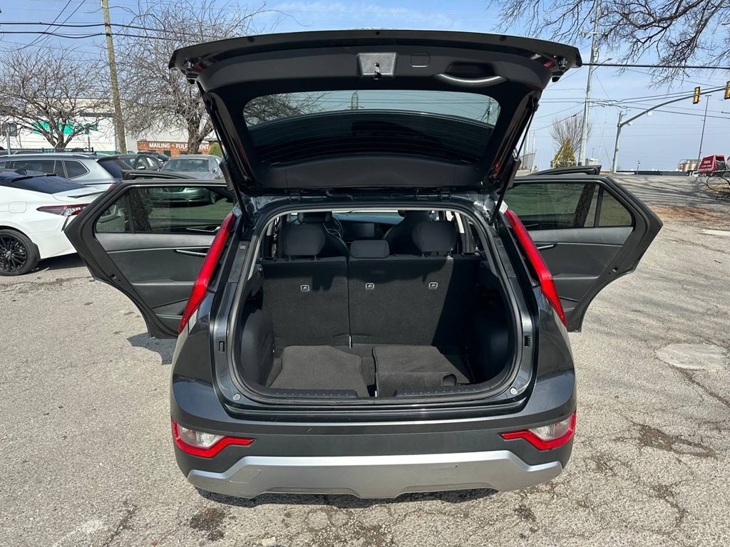 2023 Kia Niro Image 13