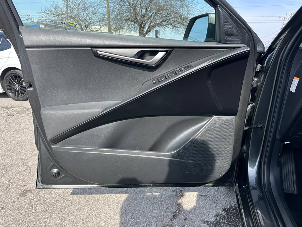 2023 Kia Niro Image 15