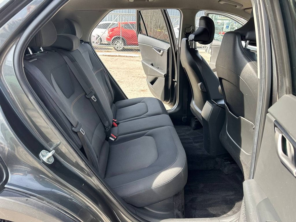 2023 Kia Niro Image 21