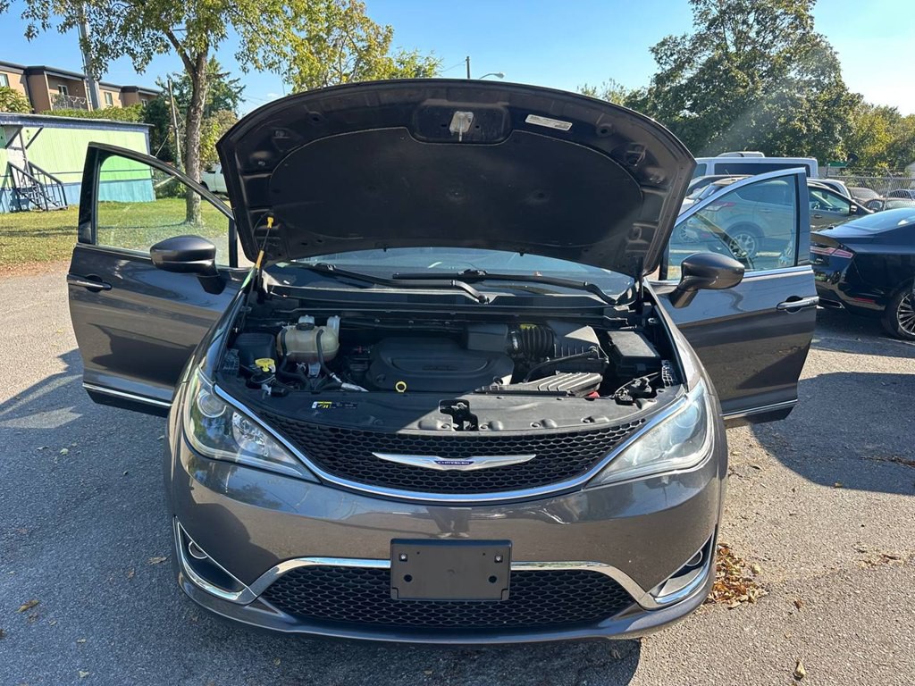 2019 Chrysler Pacifica Image 10