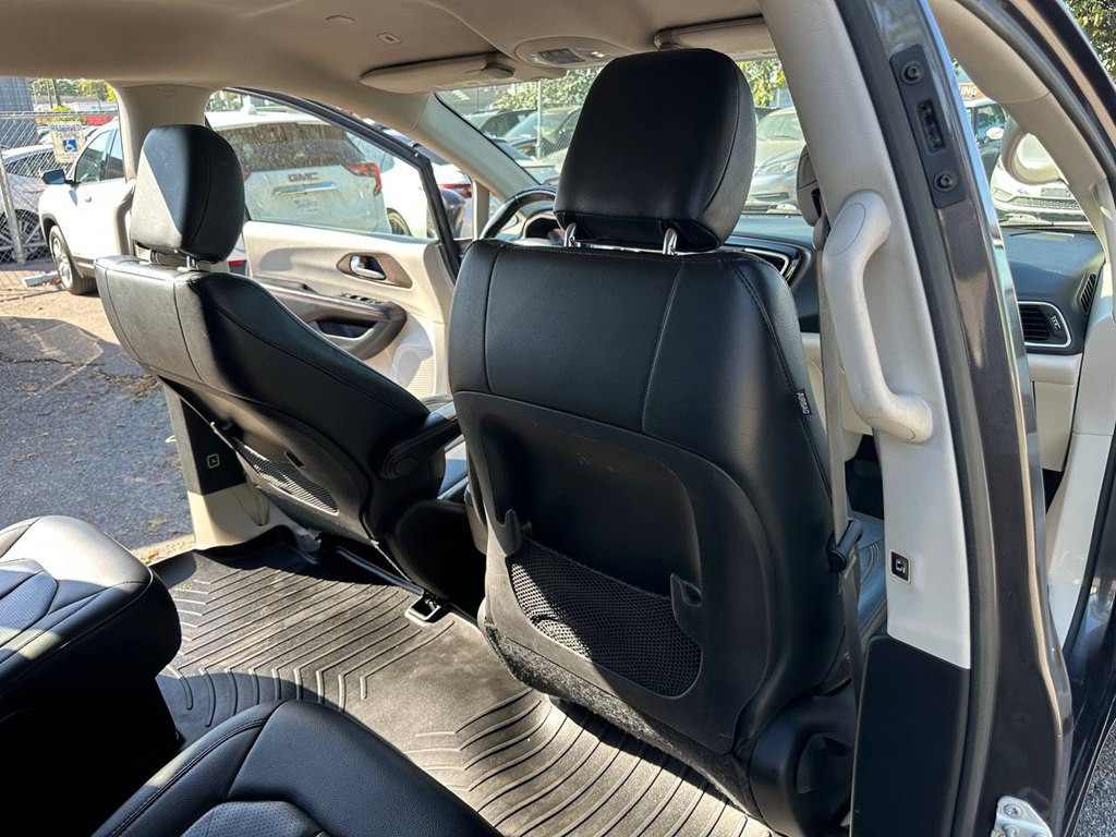 2019 Chrysler Pacifica Image 23