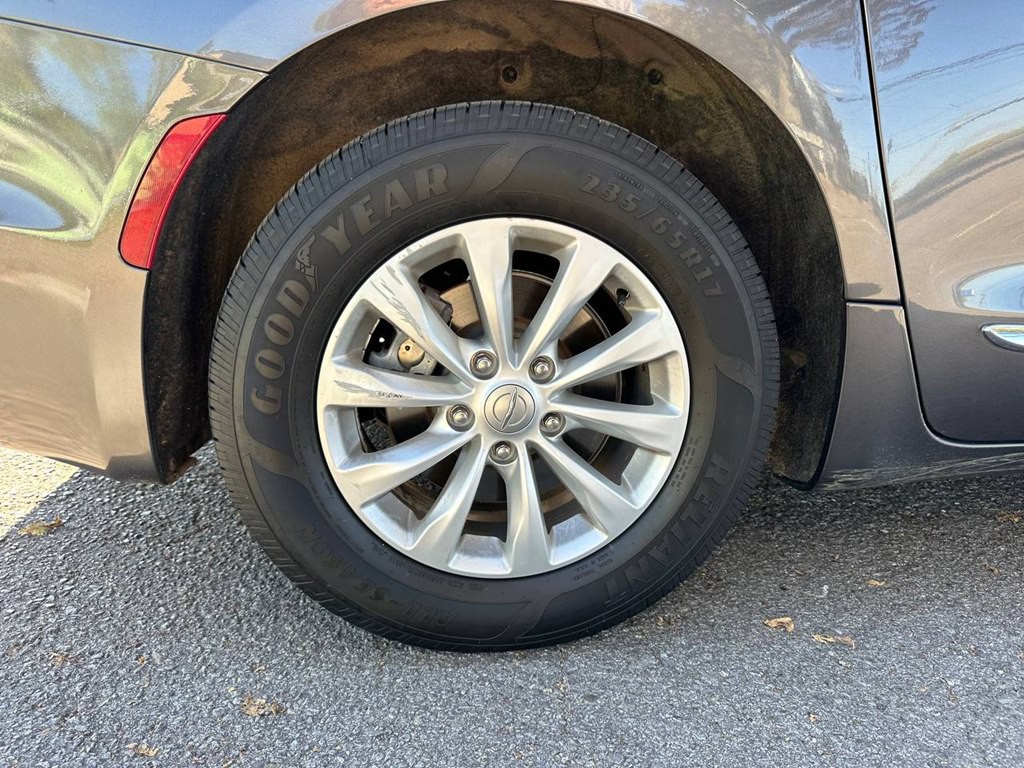 2019 Chrysler Pacifica Image 29