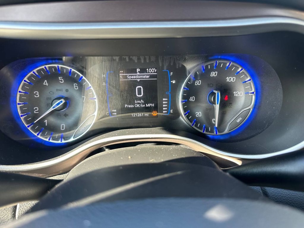 2019 Chrysler Pacifica Image 38