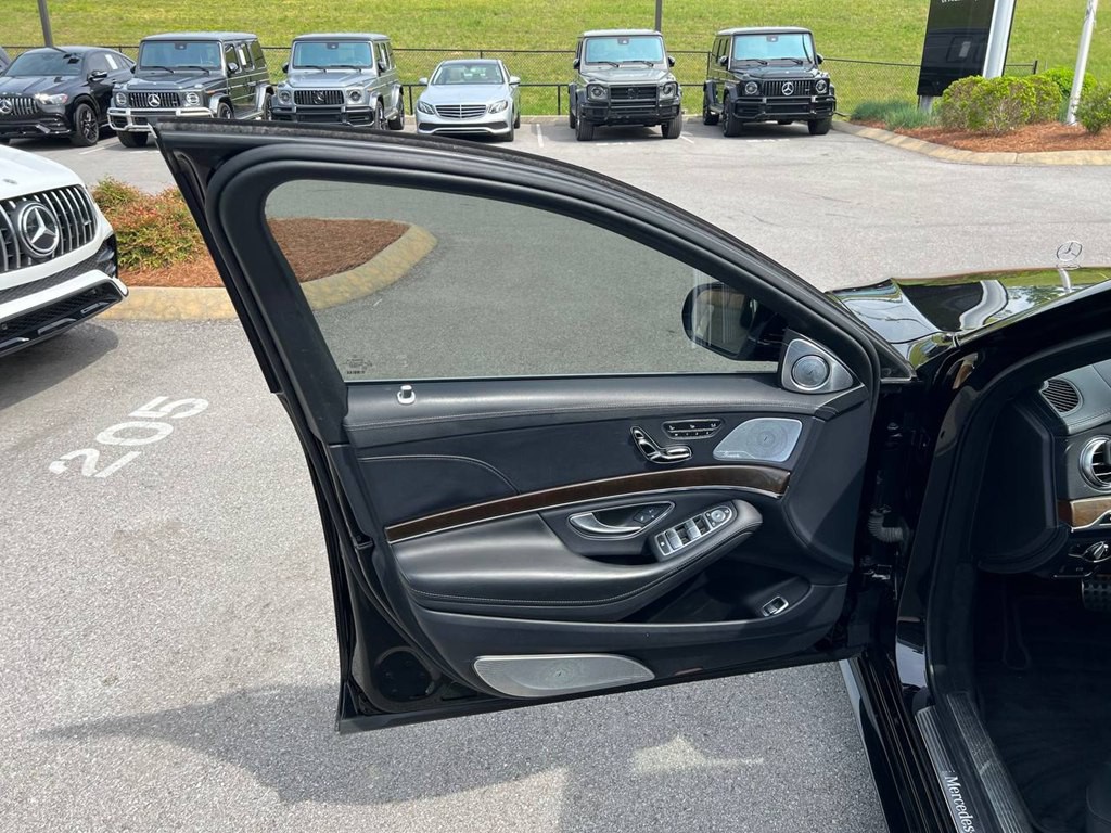 2016 Mercedes-Benz S-Class Image 16