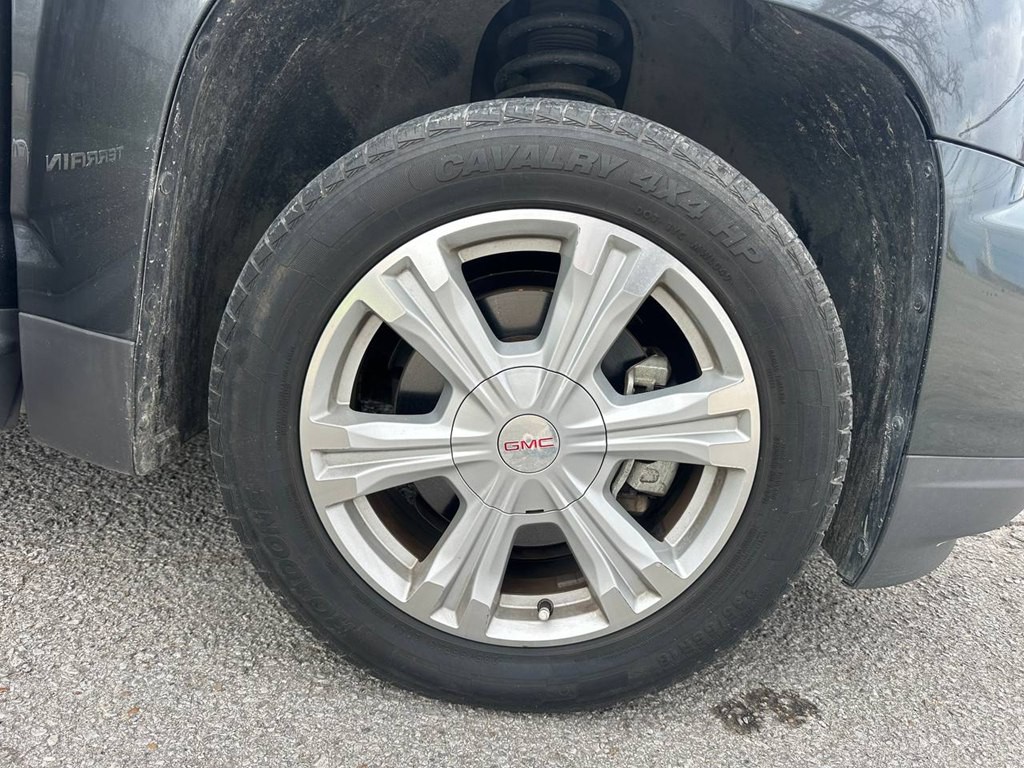 2017 GMC Terrain Image 27