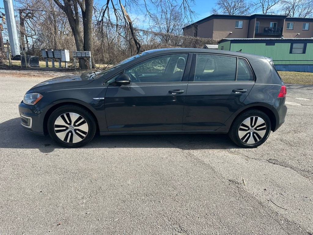 2016 Volkswagen Golf Image 10