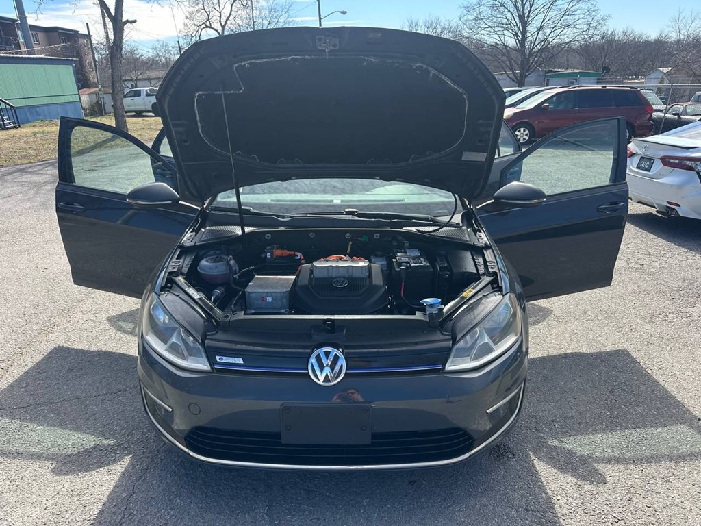 2016 Volkswagen Golf Image 11