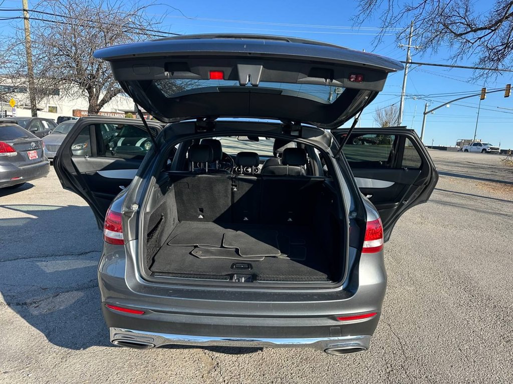 2019 Mercedes-Benz GLC-Class Image 12