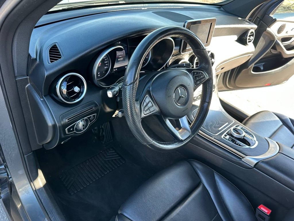 2019 Mercedes-Benz GLC-Class Image 16