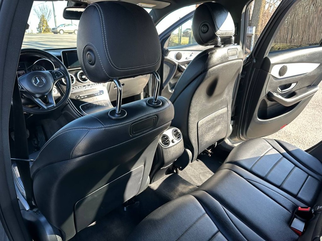 2019 Mercedes-Benz GLC-Class Image 18