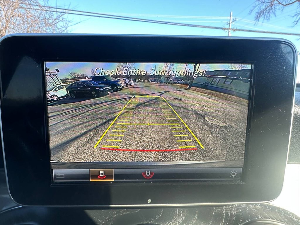 2019 Mercedes-Benz GLC-Class Image 31