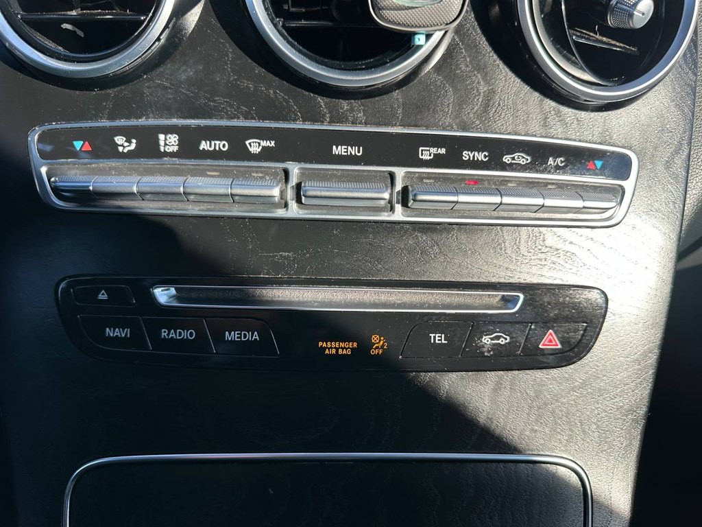 2019 Mercedes-Benz GLC-Class Image 32