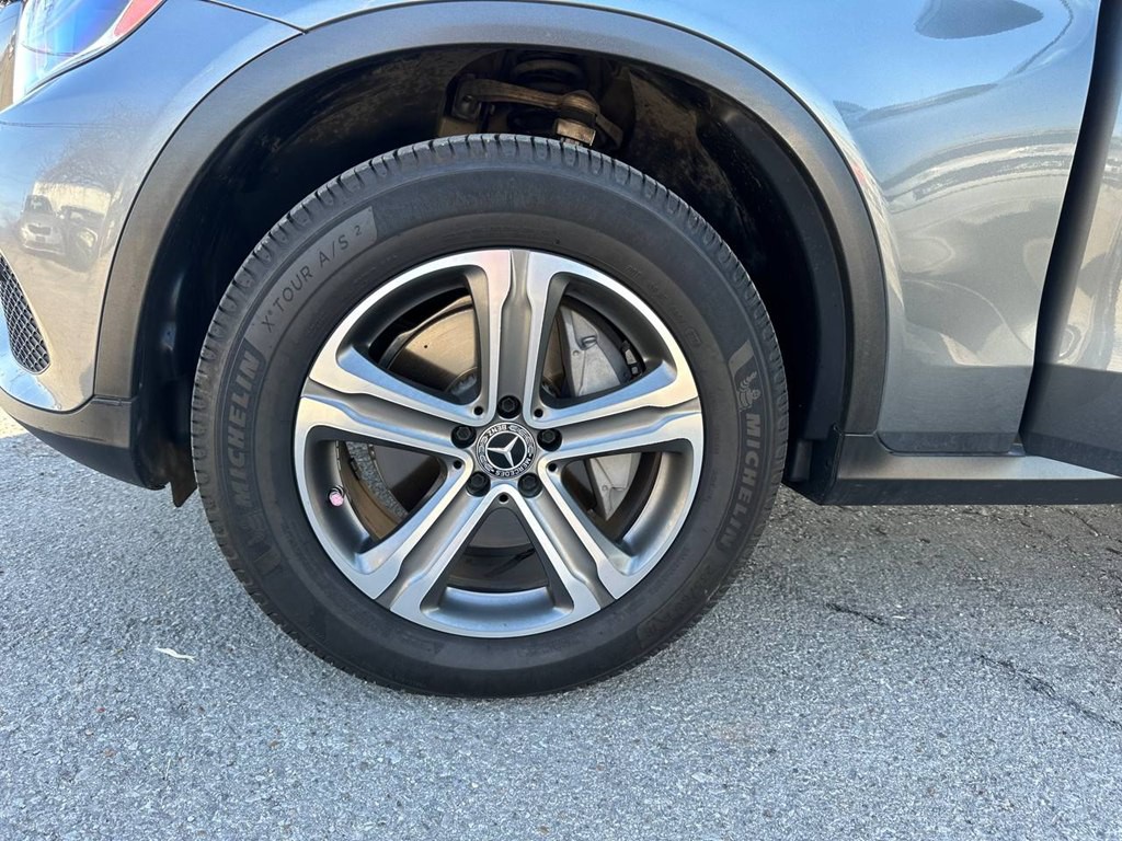 2019 Mercedes-Benz GLC-Class Image 30