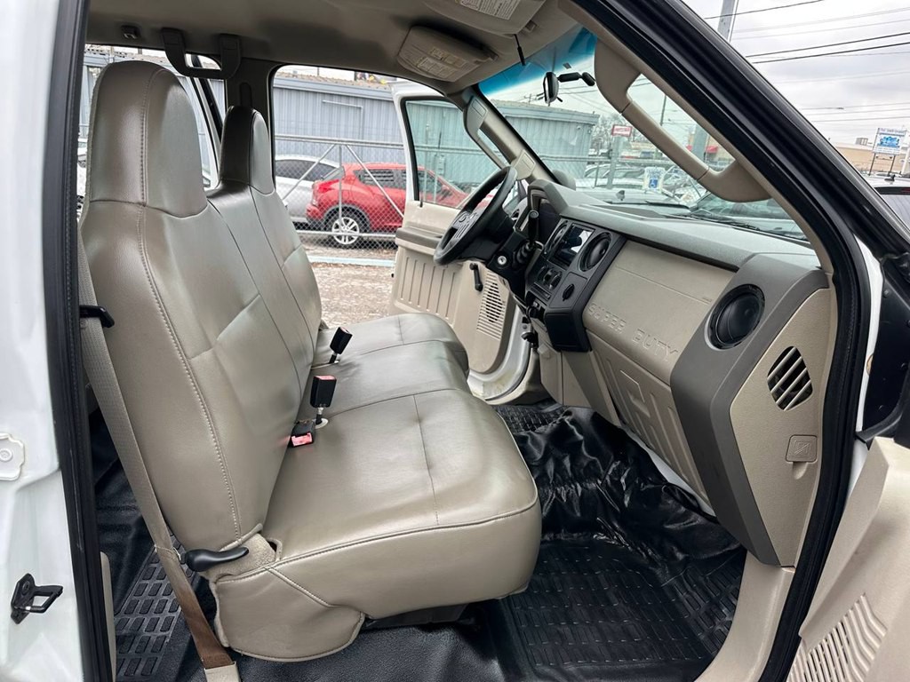 2008 Ford F-250 Image 24