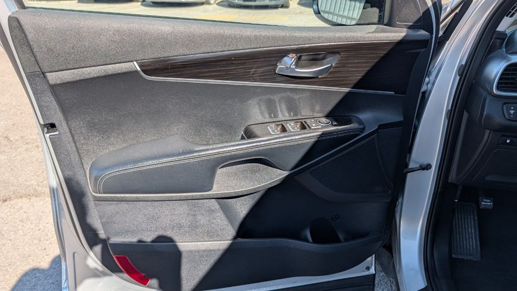 2019 Kia Sorento Image 12