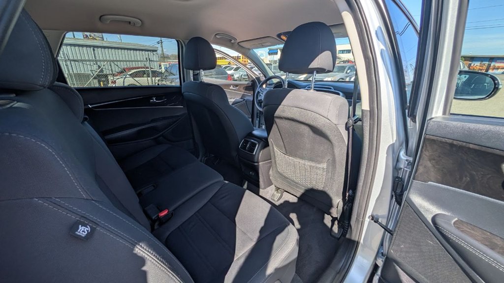 2019 Kia Sorento Image 26