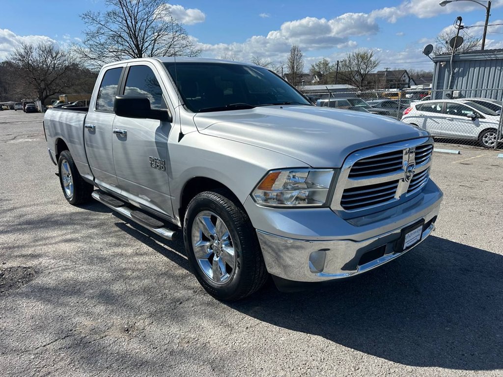 2015 RAM 1500 Image 4