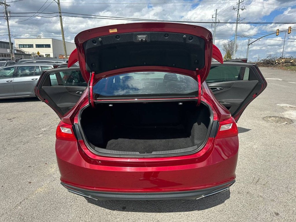 2019 Chevrolet Malibu Image 13