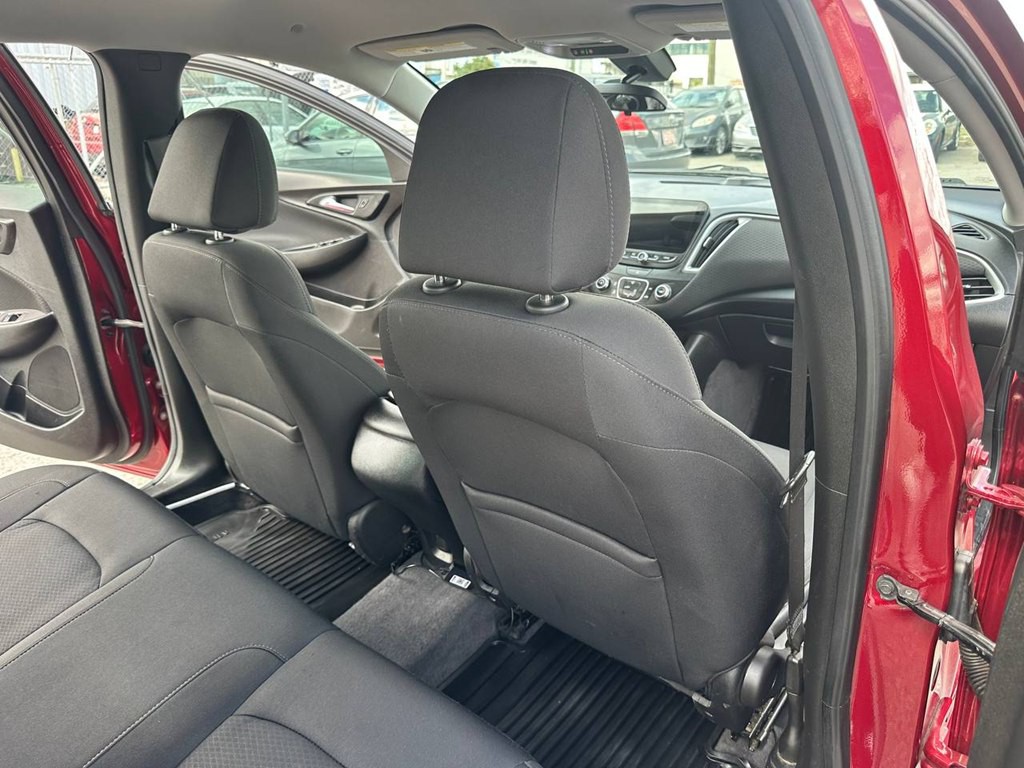 2019 Chevrolet Malibu Image 21