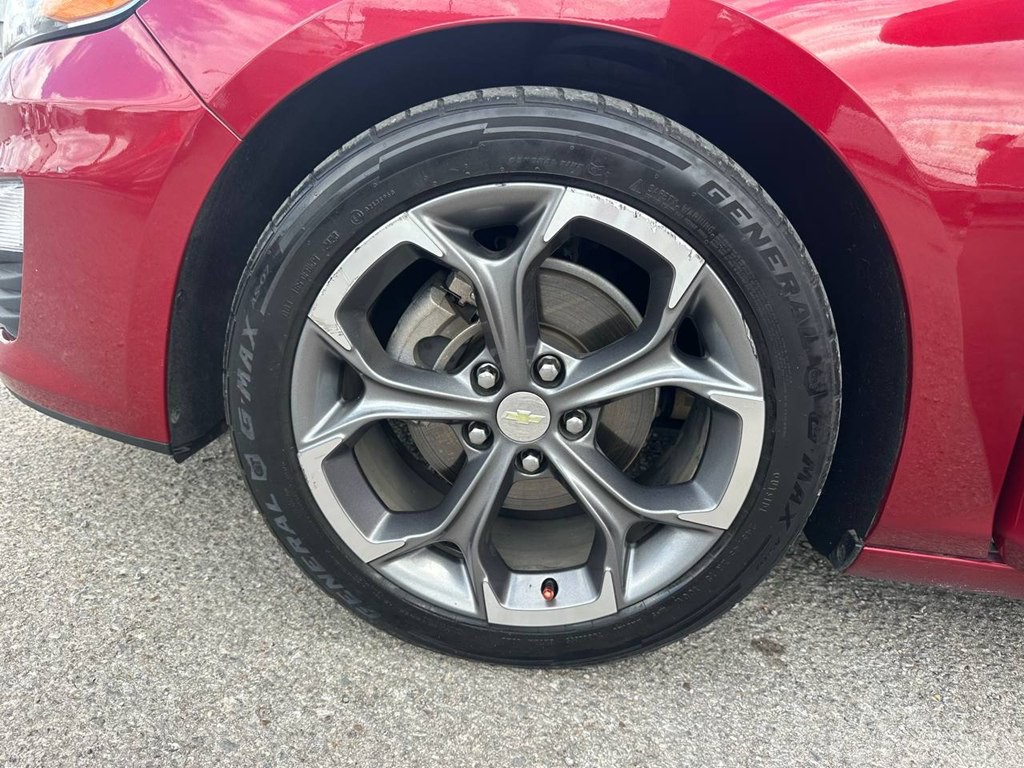 2019 Chevrolet Malibu Image 32