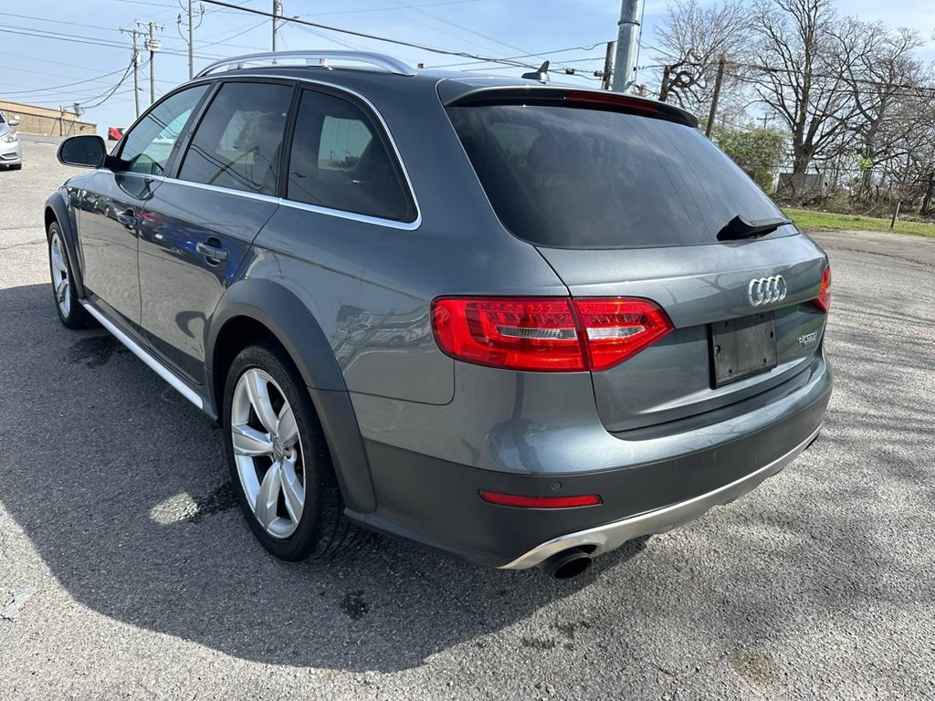 2016 Audi A4 Image 8