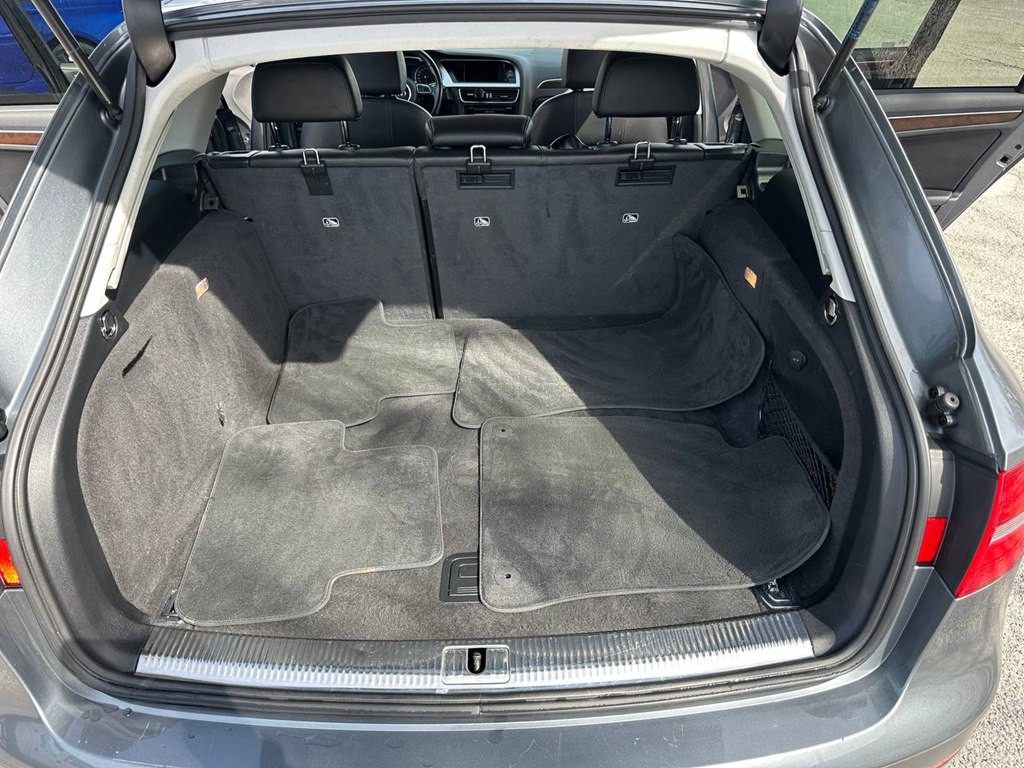 2016 Audi A4 Image 13