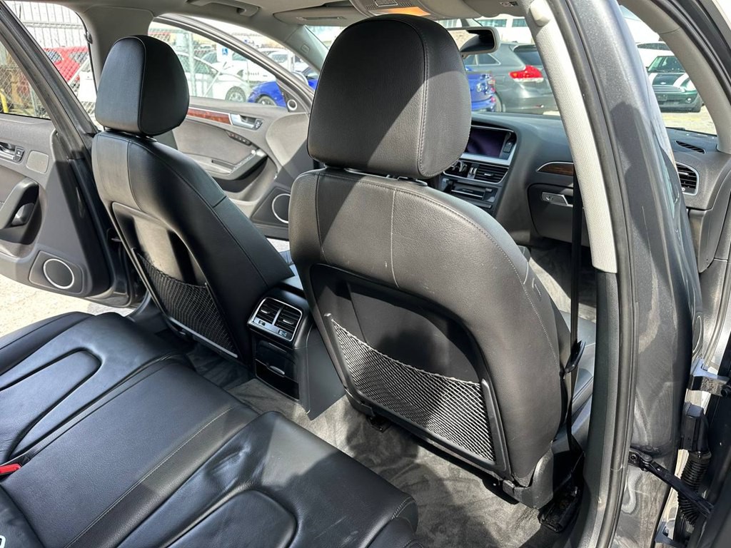 2016 Audi A4 Image 21
