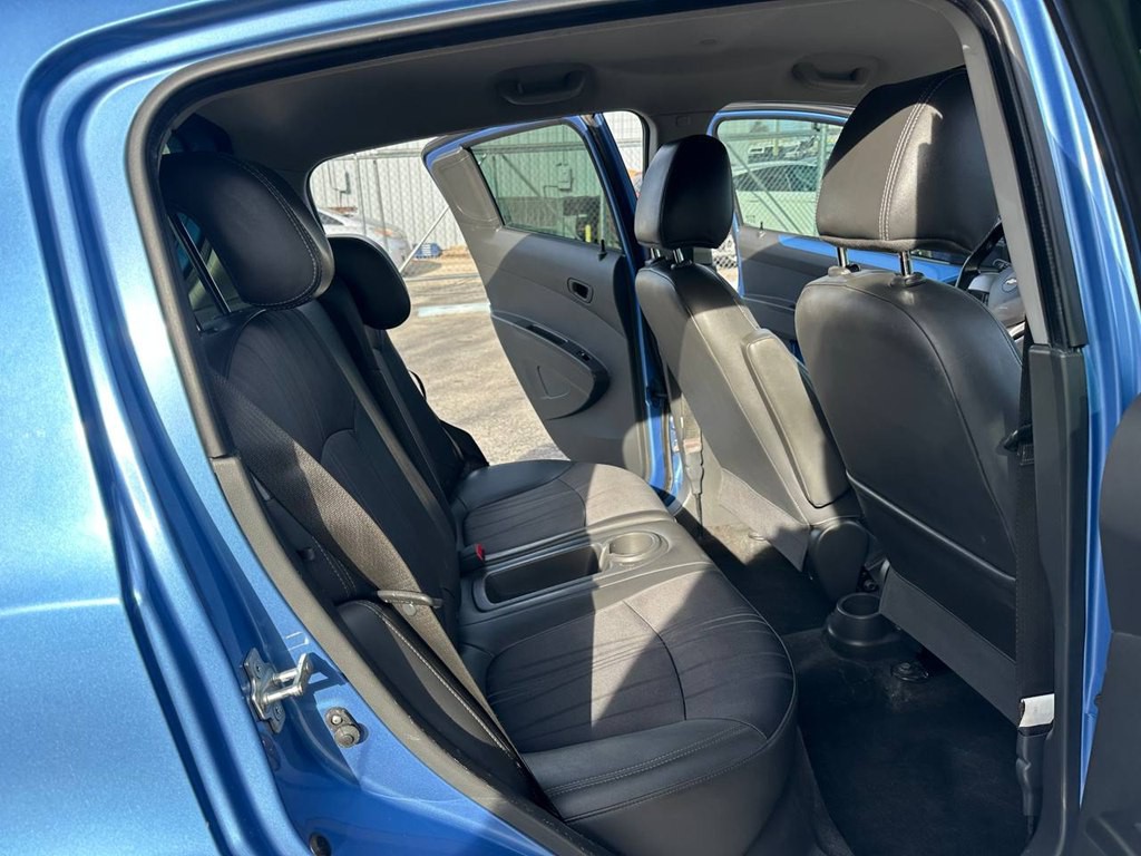 2015 Chevrolet Spark Image 21