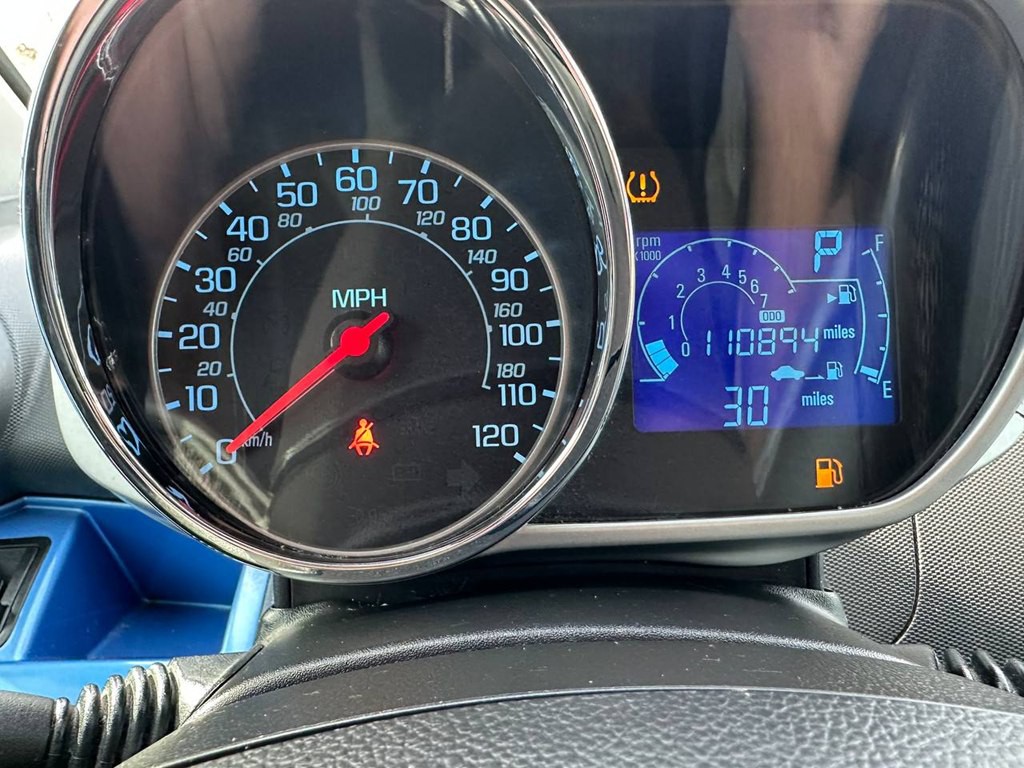 2015 Chevrolet Spark Image 32