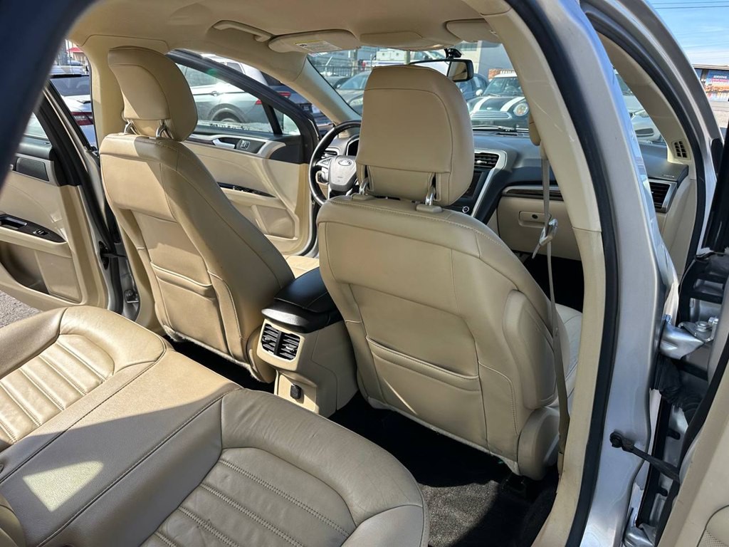 2013 Ford Fusion Image 21