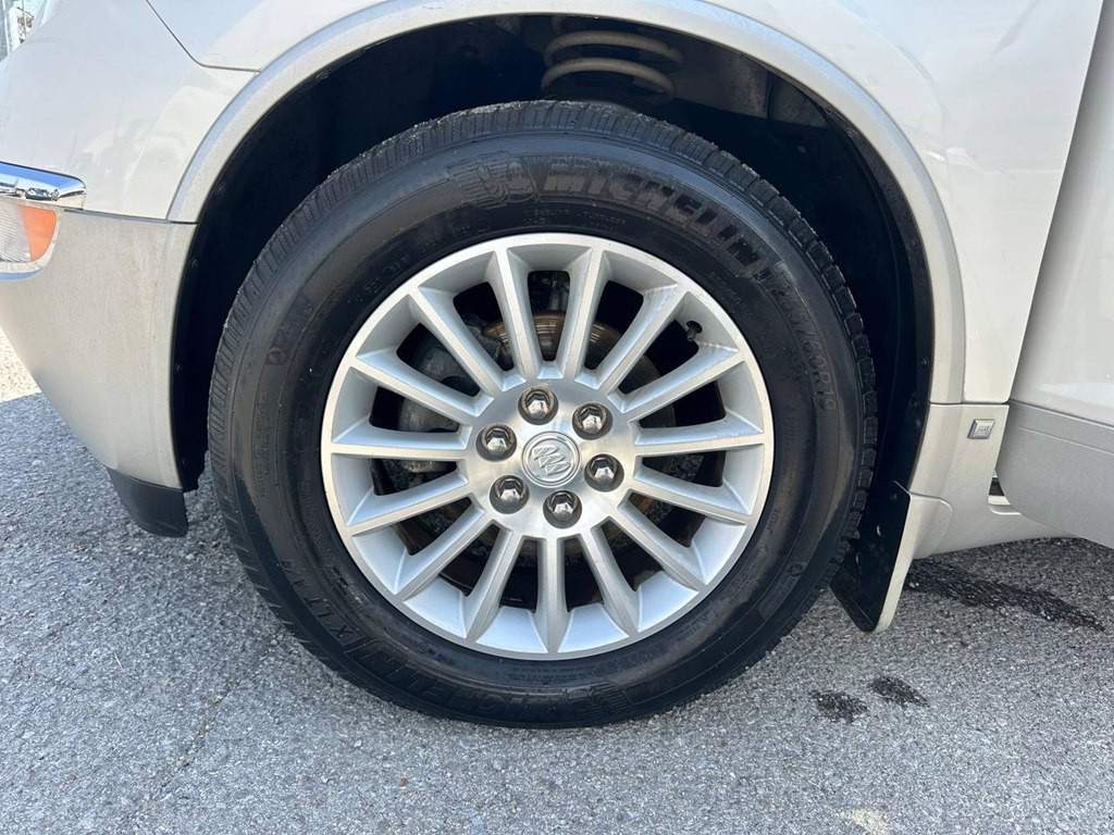 2010 Buick Enclave Image 27