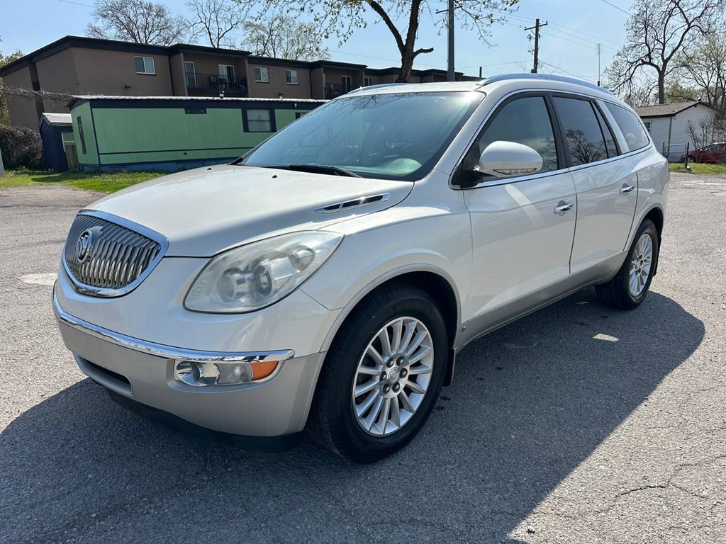 2010 Buick Enclave Image 2