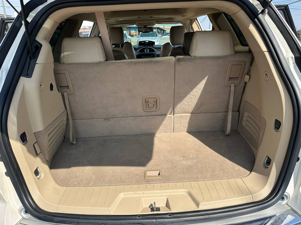 2010 Buick Enclave Image 12