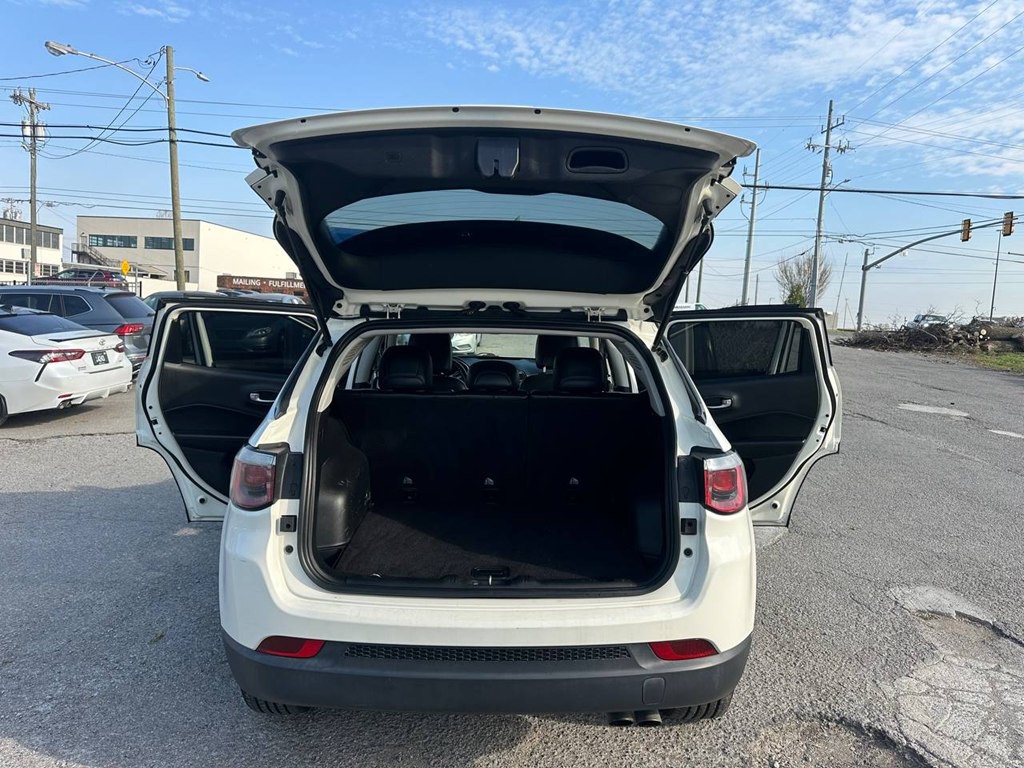 2019 Jeep Compass Image 10