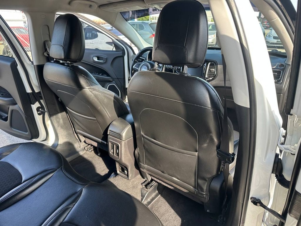 2019 Jeep Compass Image 18