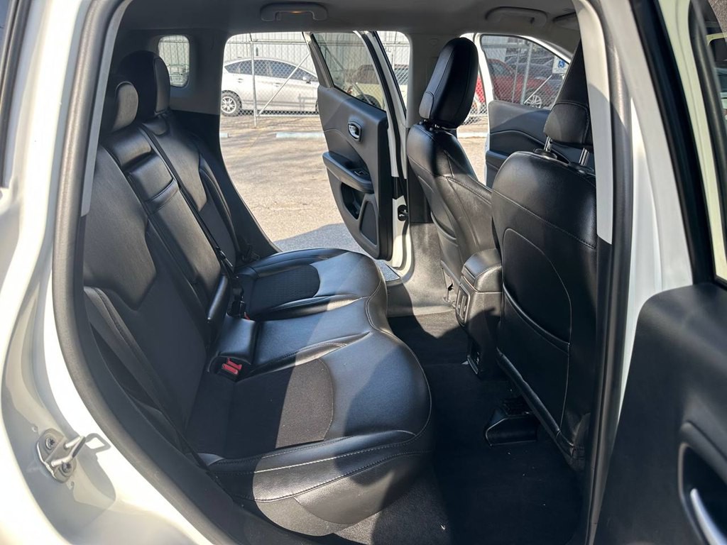 2019 Jeep Compass Image 19