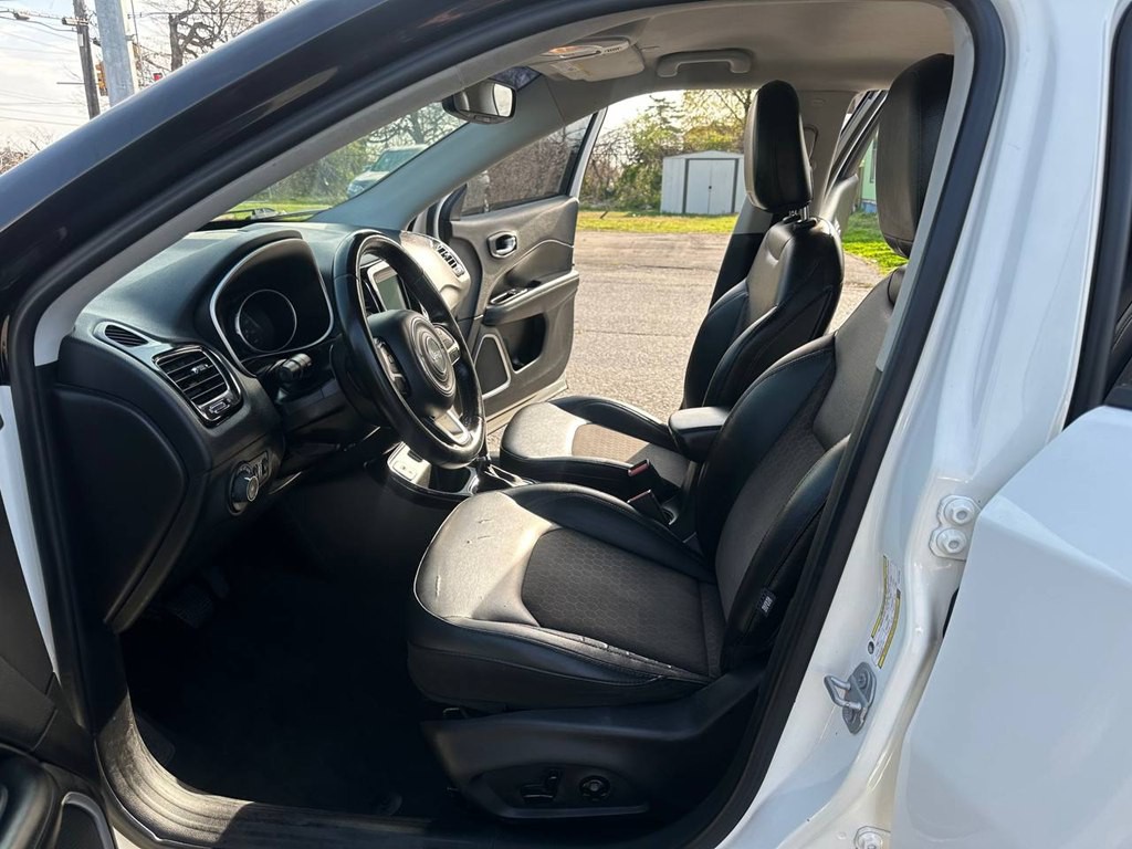 2019 Jeep Compass Image 26