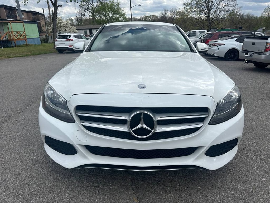 2016 Mercedes-Benz C-Class Image 2