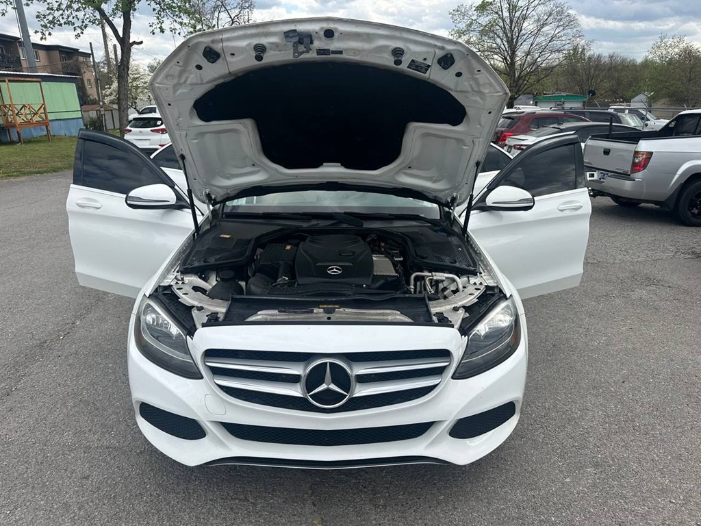 2016 Mercedes-Benz C-Class Image 11