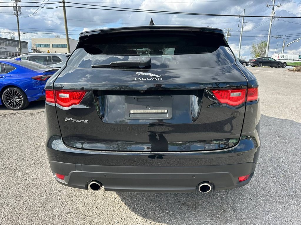 2017 Jaguar F-PACE Image 6