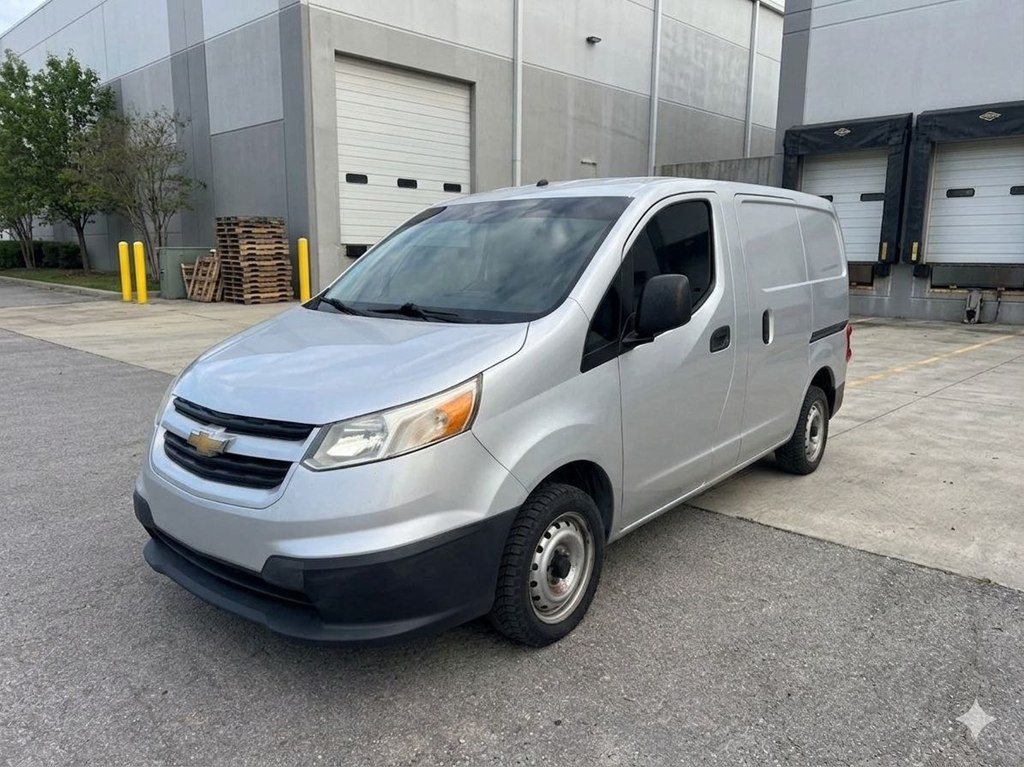 2015 Chevrolet Express Image 1
