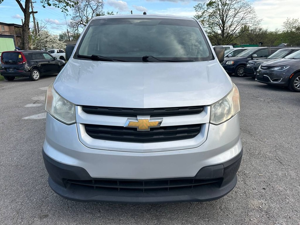 2015 Chevrolet Express Image 3
