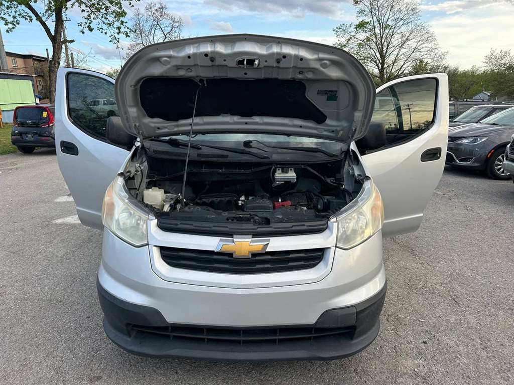 2015 Chevrolet Express Image 12