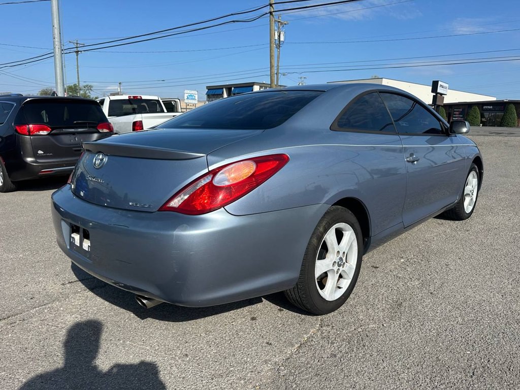 2005 Toyota Camry Image 6