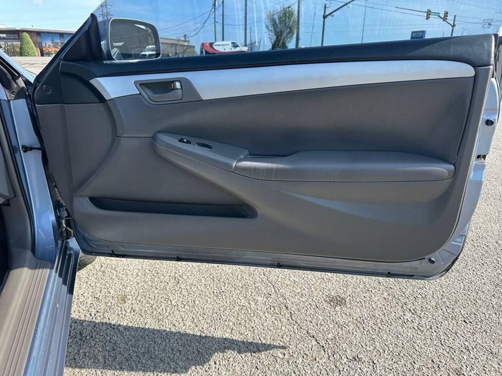 2005 Toyota Camry Image 14